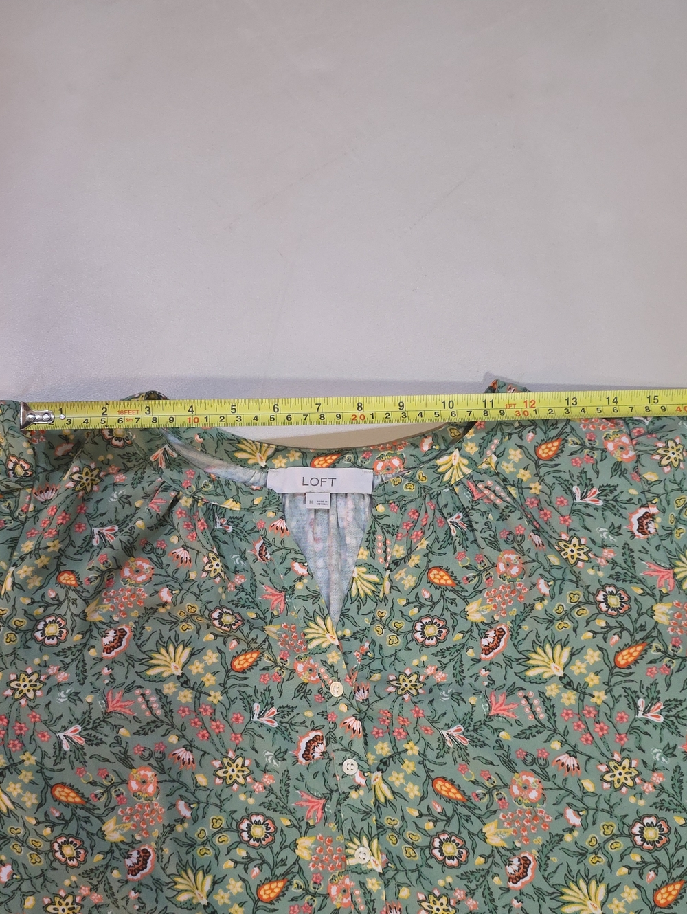 LOFT Garden Henley Mixed Media Long Sleeve Peasant Blouse Basil Sage Green Sz M - Picture 11 of 11